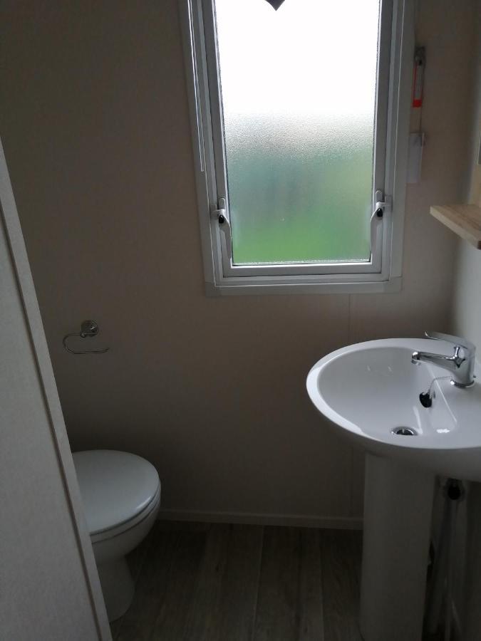 69R Seawick 2 Bedroom Caravan . New For 2022 Saint Osyth Ngoại thất bức ảnh